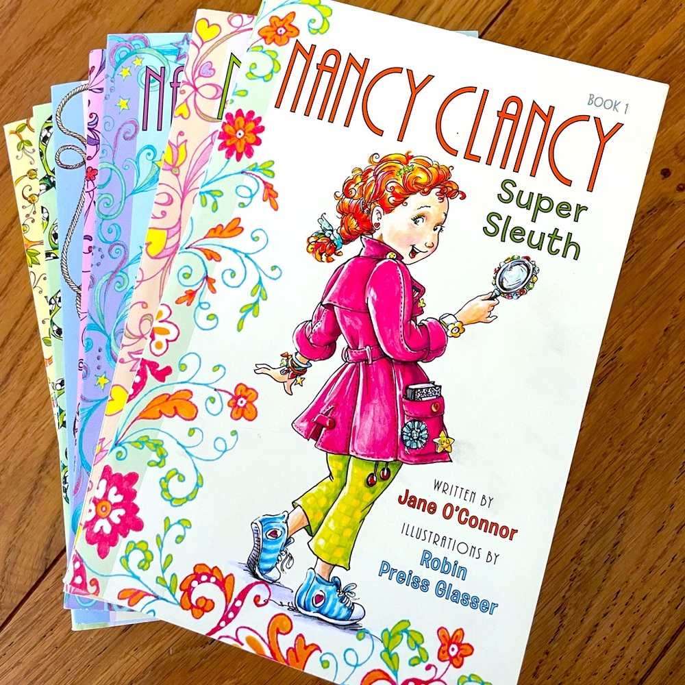 New!! Nancy Clancy books 📚!! 1-7